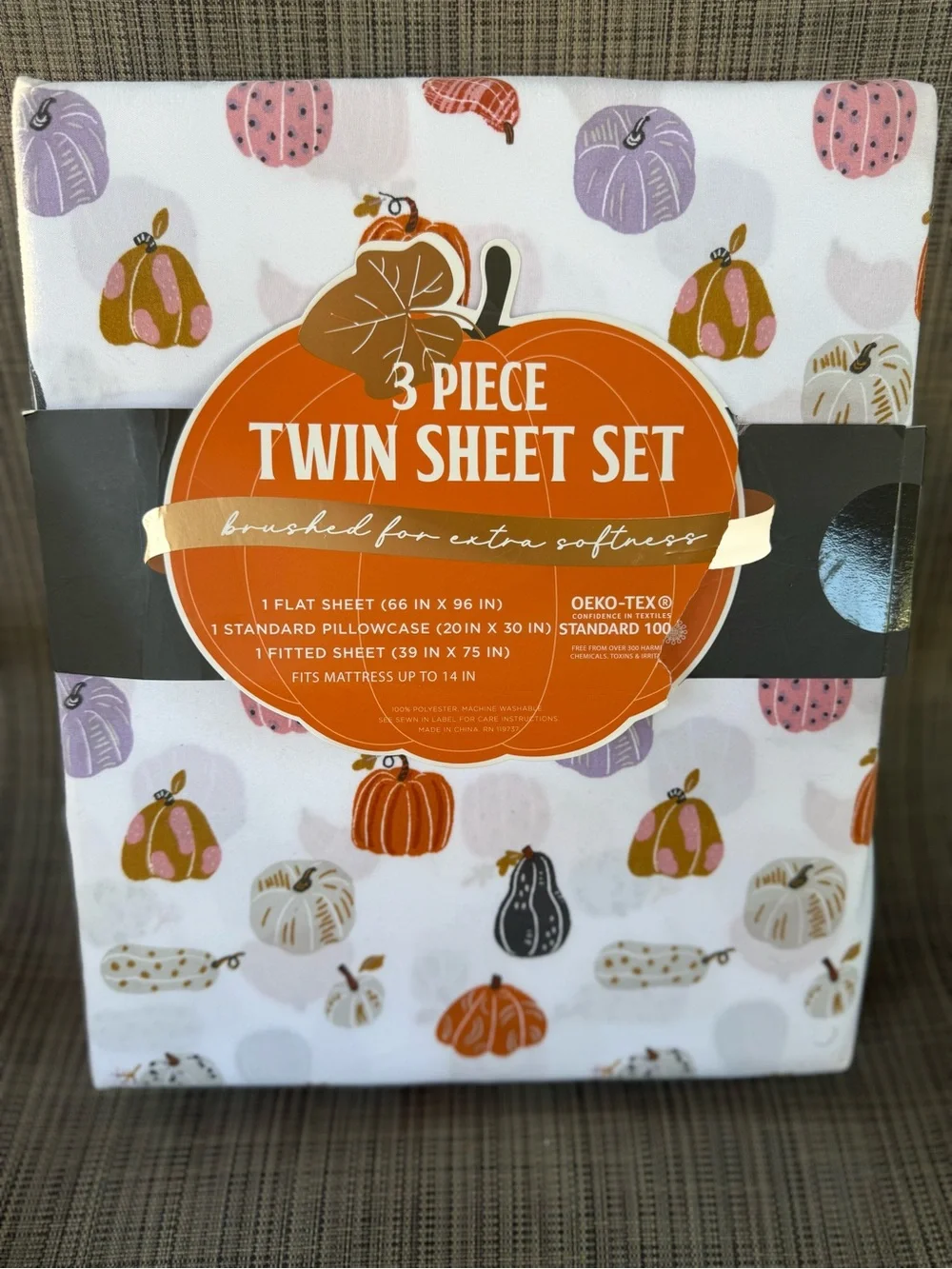 3-Piece Twin Sheet Set - Pumpkin Print in White and Orange